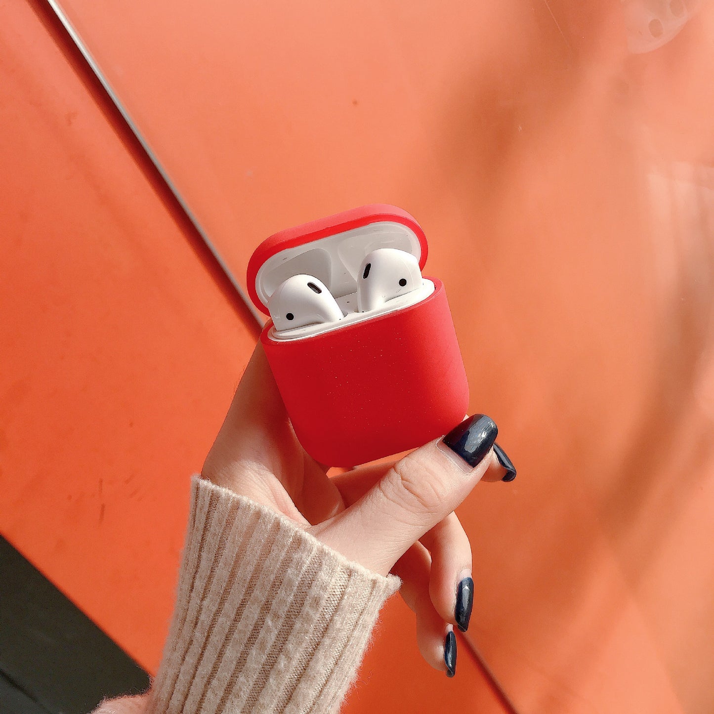 PodGuard – Compact Bluetooth Earbuds Case
