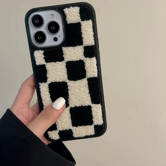 Gridline – Funda de Silicona con Diseño de Cuadros Blanco y Negro