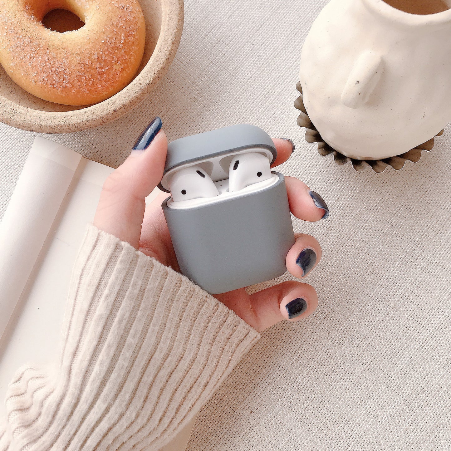 PodGuard – Compact Bluetooth Earbuds Case