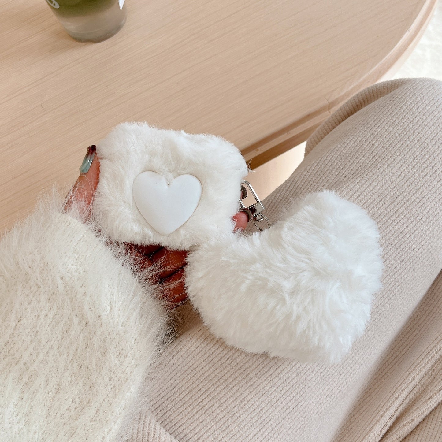 HeartFluff – Soft Plush Heart AirPods Case with Pendant